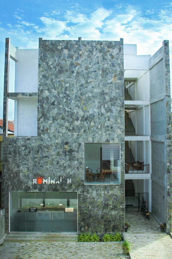 Rominrich Otel Hikkaduwa Dış mekan fotoğraf