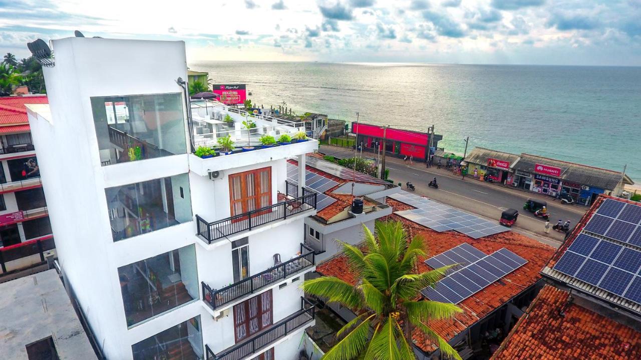 Rominrich Otel Hikkaduwa Dış mekan fotoğraf
