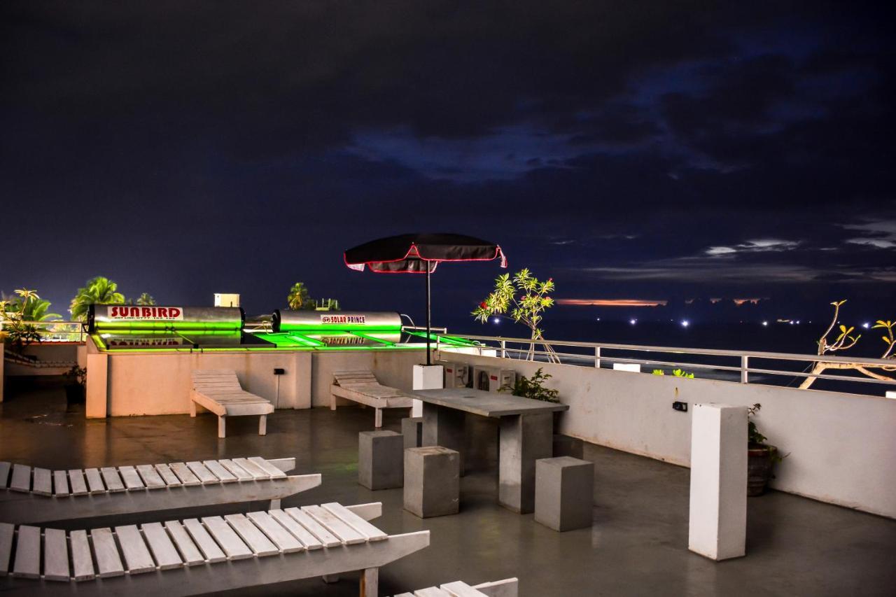 Rominrich Otel Hikkaduwa Dış mekan fotoğraf