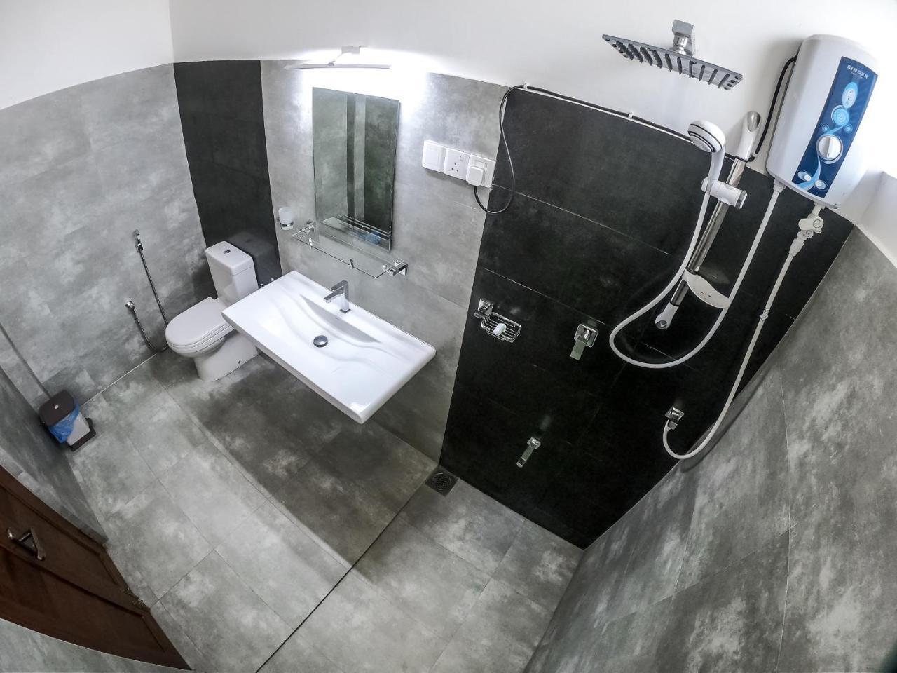 Rominrich Otel Hikkaduwa Dış mekan fotoğraf