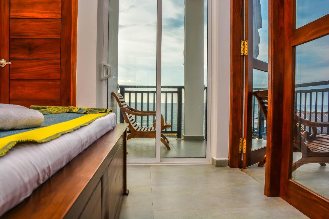 Rominrich Otel Hikkaduwa Dış mekan fotoğraf